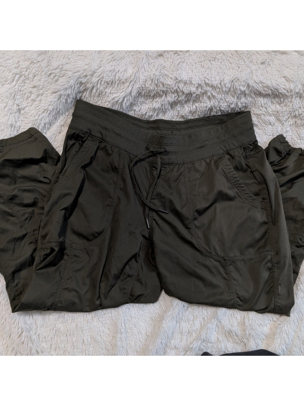 The North Face Olive Green Drawstring Outdoor Jogger Capri Pants Size Large - Picture 2 of 13